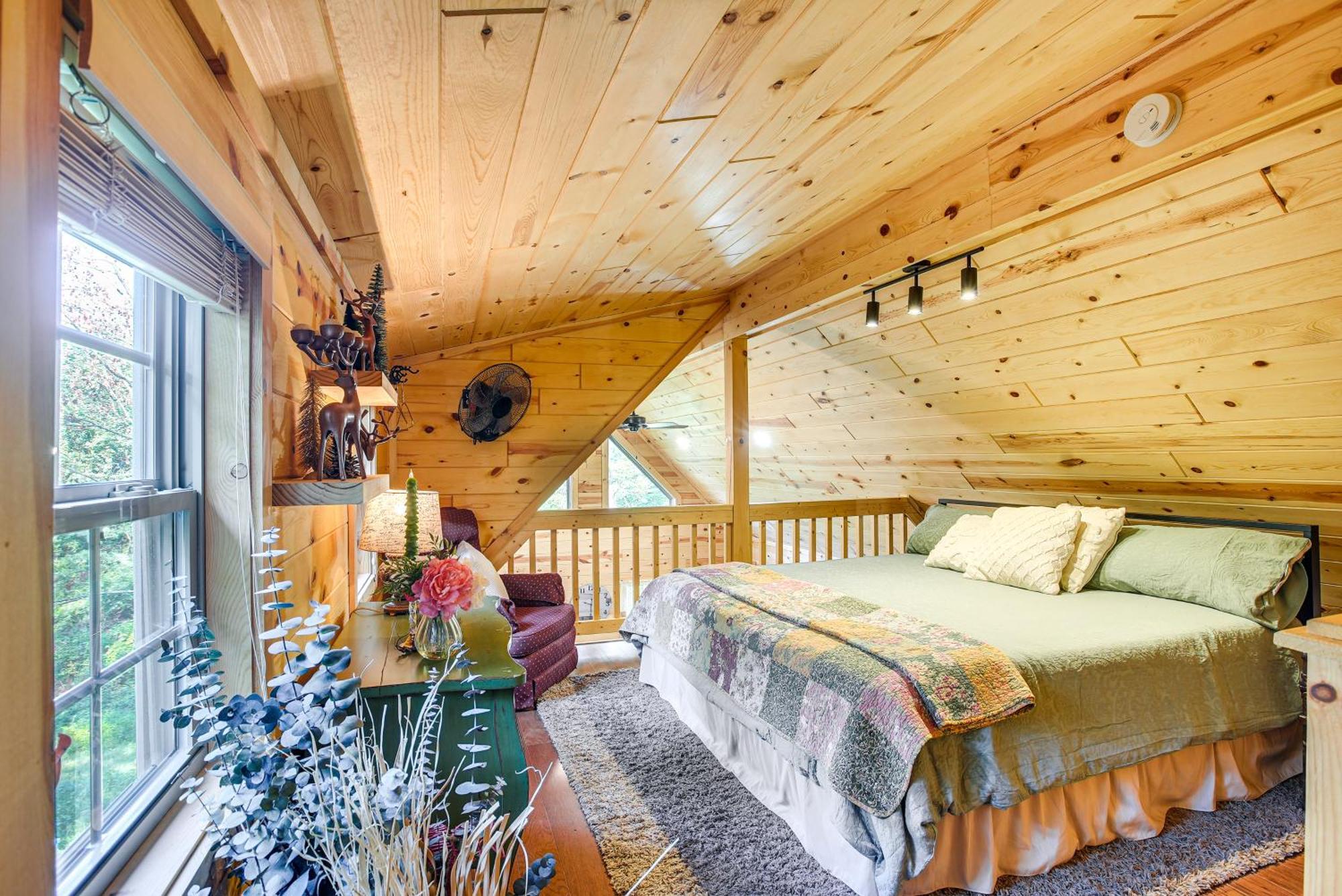 Idyllic Cabin In The Heart Of Hocking Hills Rockbridge Exterior foto